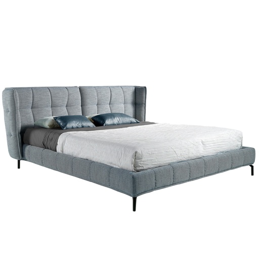 [7030] Blue and white fabric quilted bed